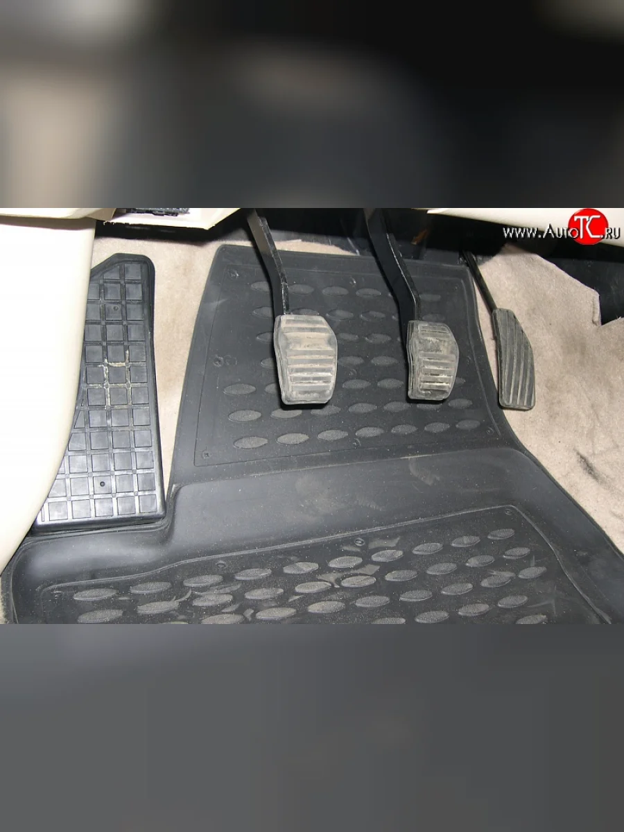 Коврики в салон Element 4 шт. (полиуретан) BYD F3 хэтчбек (2005-2014)  с доставкой в г. Керчь