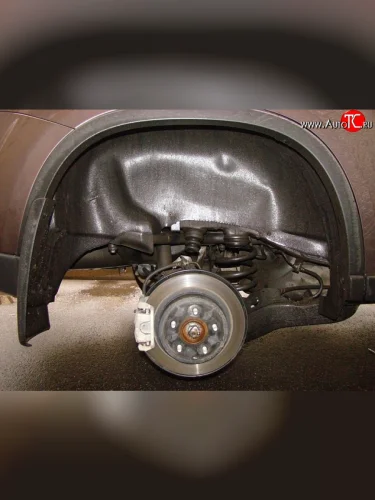 Задний правый подкрылок NovLine FAW Vita (2007-2010) седан