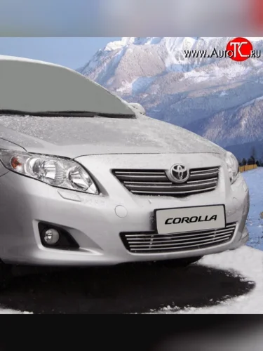 Декоративная вставка воздухозаборника бампера Novline Toyota Corolla  E150 (2006-2010) седан дорестайлинг