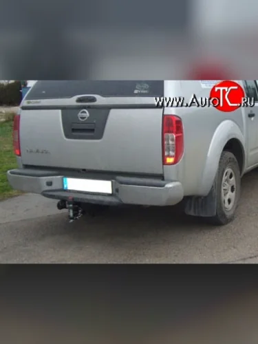 Фаркоп (без пластикового бампера, с металлической защитой) NovLine Nissan Navara 2 D40 дорестайлинг (2004-2010)