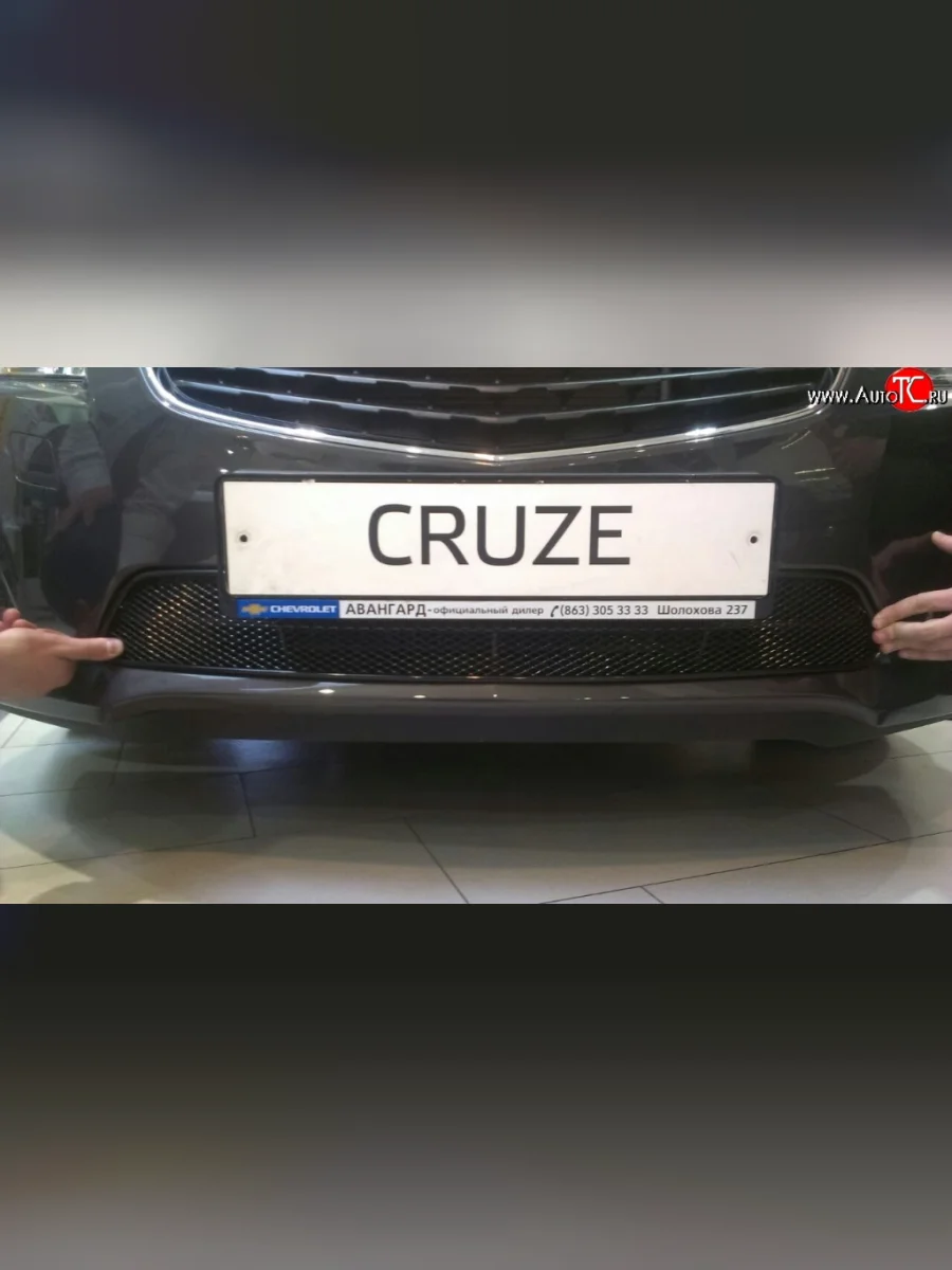 Сетка на бампер Novline Chevrolet Cruze J305 хэтчбек дорестайлинг (2009-2012)  в Перми Пермском крае