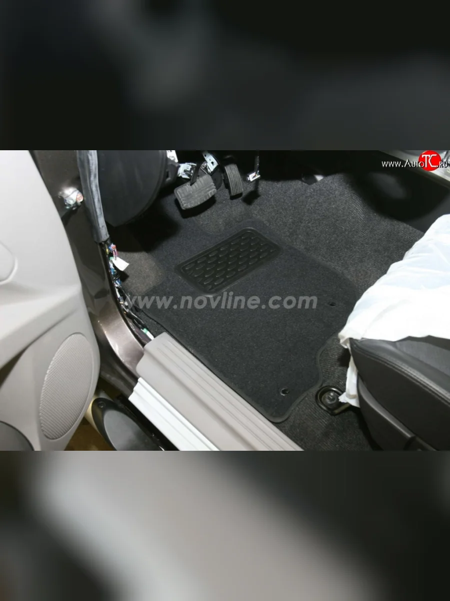 Комплект ковриков в салон Element 5 шт. (текстиль) Mitsubishi Pajero Sport PA дорестайлинг (1996-2004)  в Воронеже Воронежской области