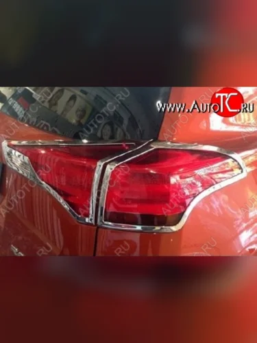 Накладки на фонари СТ Toyota RAV4 XA40 5 дв. дорестайлинг (2012-2015)