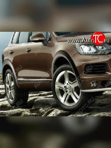 Накладки на колёсные арки CT v3 Volkswagen Touareg 2 NF дорестайлинг (2010-2014)