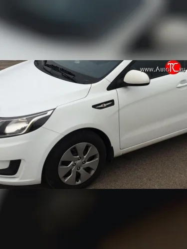 Переднее левое крыло Стандартное (Окрашенное) KIA Rio 3 QB хэтчбек 5 дв. рестайлинг (2015-2017)