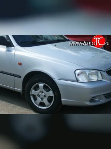 Переднее правое крыло Стандартное (Окрашенное) Hyundai Accent 2 LC седан дорестайлинг (ТагАЗ) (1999-2012)
