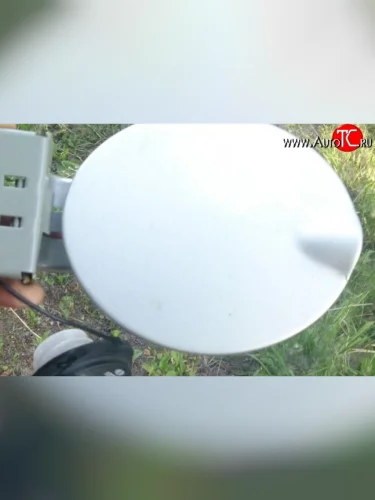 Лючок бензобака Стандартный (Окрашенный) Лада ВАЗ Калина 1118 седан (2004-2013)