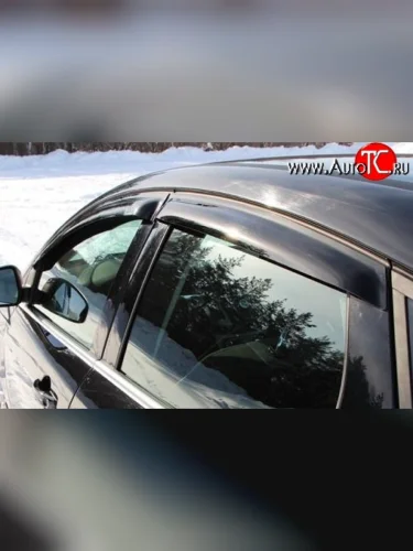 Комплект дефлекторов окон (ветровиков) 4 шт. Novline (литьевой поликарбонат) Ford Focus 3 хэтчбэк дорестайлинг (2010-2015)