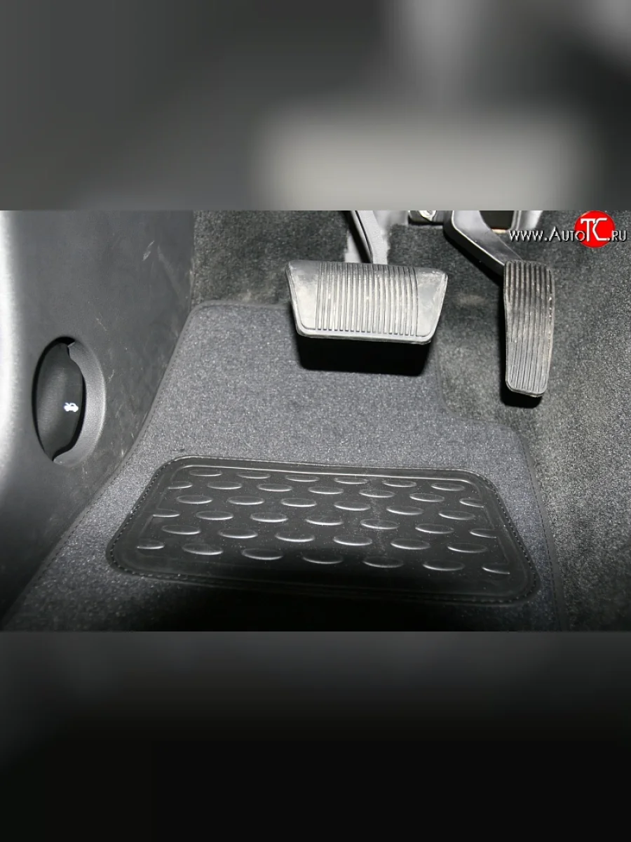 Коврики в салон Element 4 шт. (текстиль) Jeep Cherokee KJ дорестайлинг (2001-2005)  с доставкой в г. Керчь