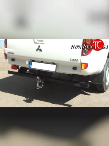 Фаркоп (без пластикового бампера) NovLine Mitsubishi L200 4  дорестайлинг (2006-2014)