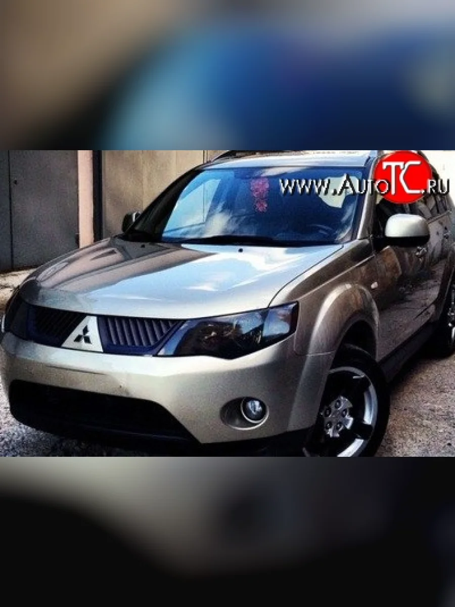 Темная защита передних фар SIM Mitsubishi Outlander XL (CW)  дорестайлинг (2005-2009)  в Самаре Самарской области