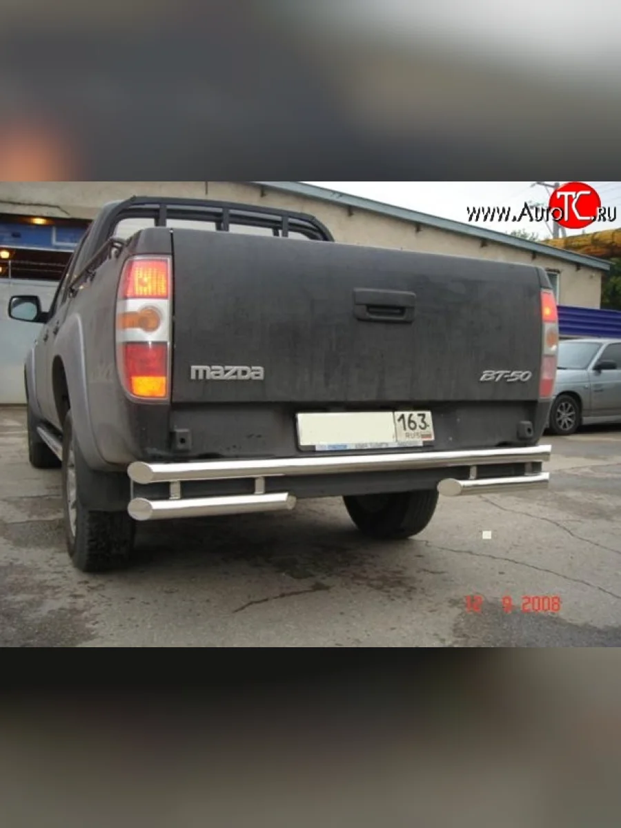 Двойная защита заднего бампера d63.5 мм Металл Дизайн  Mazda BT-50 (2006-2011) (полированная нержавейка)  с доставкой в г. Керчь