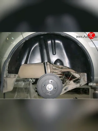 Задний правый подкрылок NovLine Renault Sandero  (BS) (2009-2014)