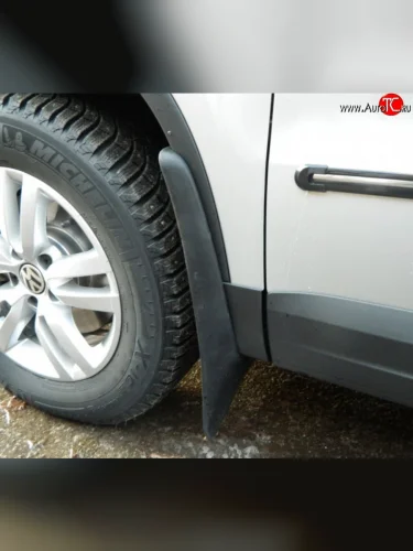 Передние брызговики NovLine 2 шт. Volkswagen Tiguan  NF (2006-2011) дорестайлинг