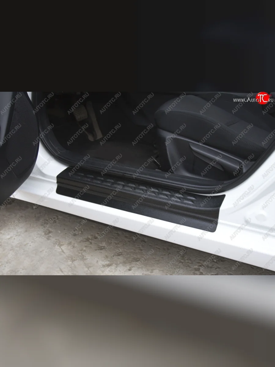 Накладки порожков салона RA Mazda 3/Axela BM дорестайлинг седан (2013-2016) (Комплект (4 шт.))  в Самаре Самарской области