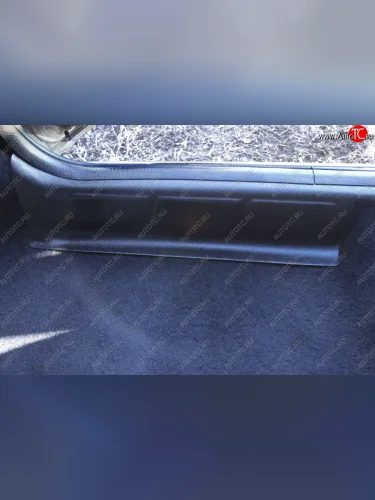 Накладки на ковролин порогов автомобиля RA Renault Logan  1 (2010-2016) рестайлинг