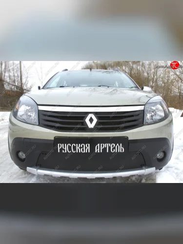 Зимняя заглушка решетки переднего бампера РА Renault Sandero Stepway  1 (2010-2014)