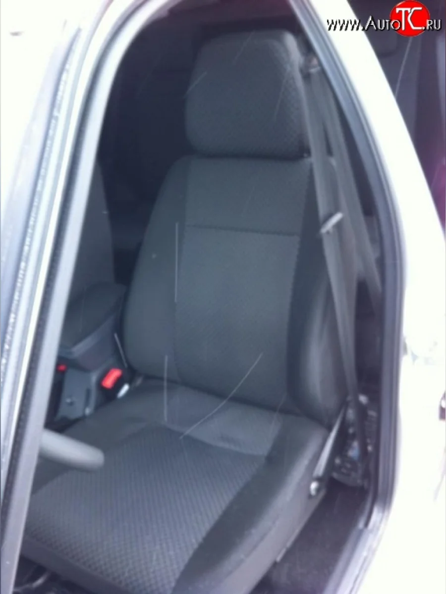 Обивка сидений Комфорт  Chevrolet Niva (2009-2020), Лада ВАЗ 2123 (Нива Шевроле) (2002-2021), Лада ВАЗ Гранта (2011-2017), Лада ВАЗ Калина (2004-2018) (цвет: искринка (точки))  В Кинешме Ивановской области