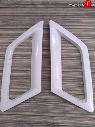 Накладки на капот DK Audi A8 D3 дорестайлинг (2002-2005)