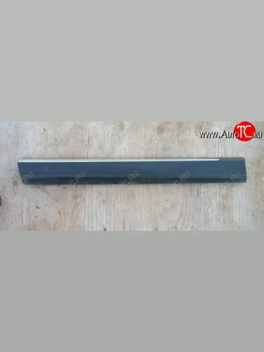 Задний правый молдинг двери 82871-1AA3A Nissan Murano 2 Z51 дорестайлинг (2008-2011)