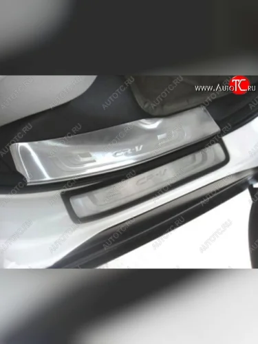 Накладки на порожки автомобиля СТ Honda CR-V RM1,RM3,RM4 дорестайлинг (2012-2015)