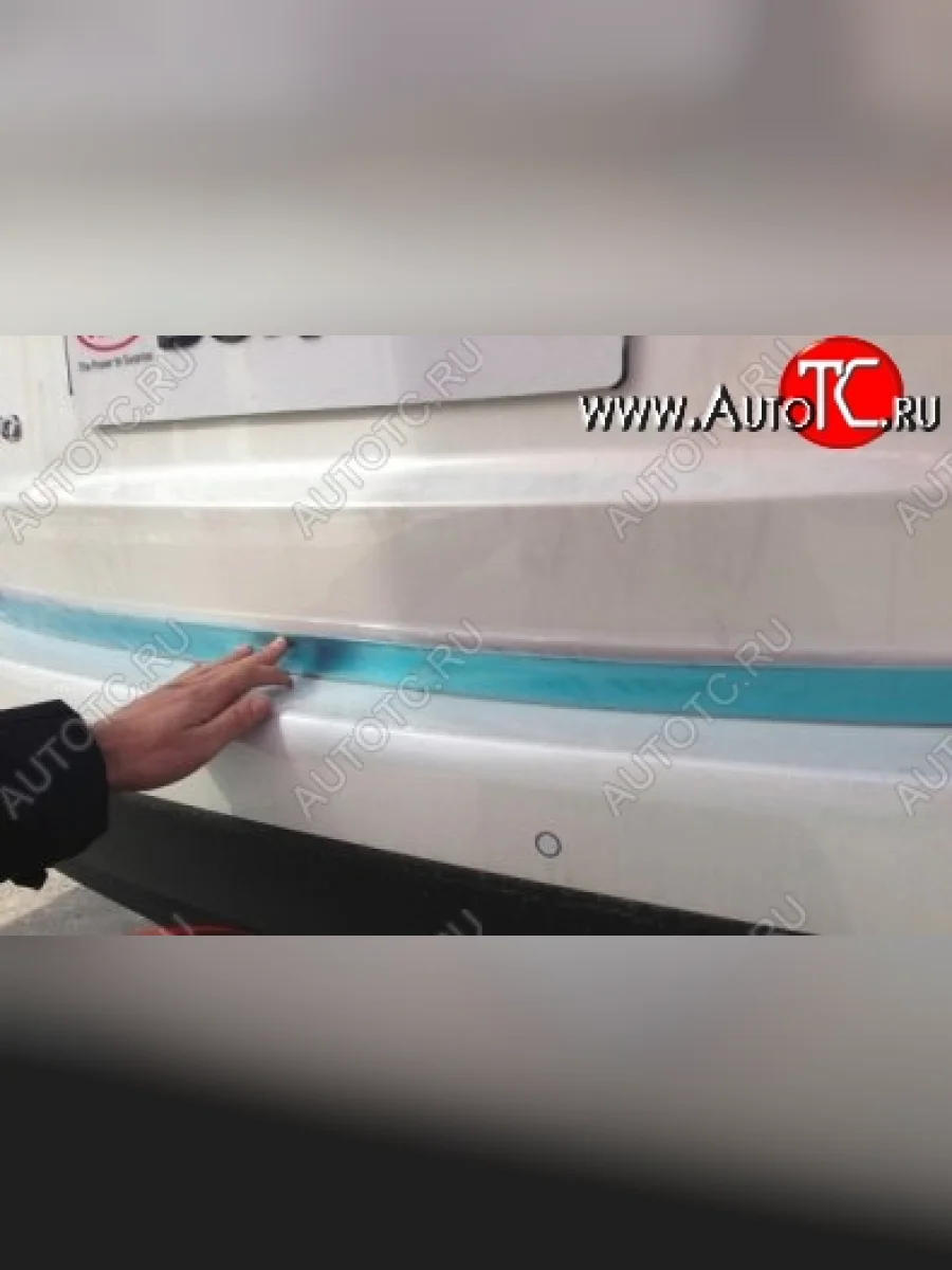 Нижняя накладка на крышку багажника СТ Hyundai Santa Fe DM дорестайлинг (2012-2016)  в Самаре Самарской области