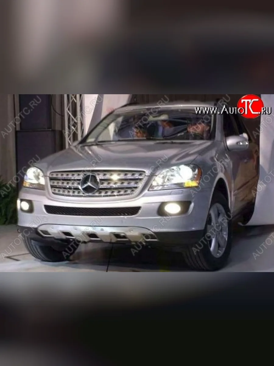 Накладка на передний бампер CT Mercedes-Benz ML class W164 дорестайлинг (2005-2008) (Неокрашенная)  в Перми Пермском крае