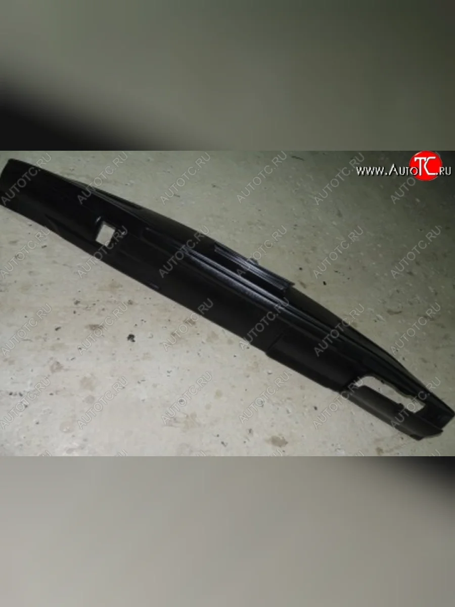 Накладка на парприз (452) ЕВРО-4 Уаз Буханка 452 3741 цельнометаллический фургон (1965-2025)  в Самаре Самарской области