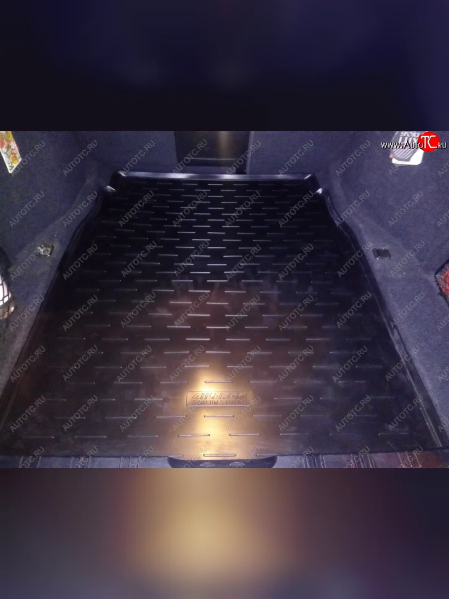 Коврик в багажник Aileron  BMW 5 серия (2003-2007) E60  в Керчи Республика Крым