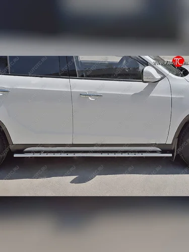 Защита порогов Russtal из трубы 75х42 овал с проступью Brilliance V5 (2012-2018)