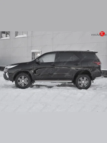 Порожки для ног (труба Ø63) SLITKOFF (лист - нержавейка, профиль - нержавейка) Toyota Fortuner  AN160 (2015-2025) дорестайлинг, рестайлинг