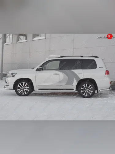 Защита порогов SLITKOFF из круглой трубы диаметром 42 мм Toyota Land Cruiser  200 (2015-2021) 2-ой рестайлинг