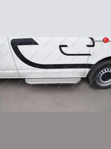 Широкая защита порогов с трубой d42 мм SLITKOFF v2 Volkswagen Transporter  T5 (2003-2009) дорестайлинг