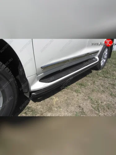 Защита штатного порога d57 Slitkoff Toyota Land Cruiser  200 (2015-2021) 2-ой рестайлинг