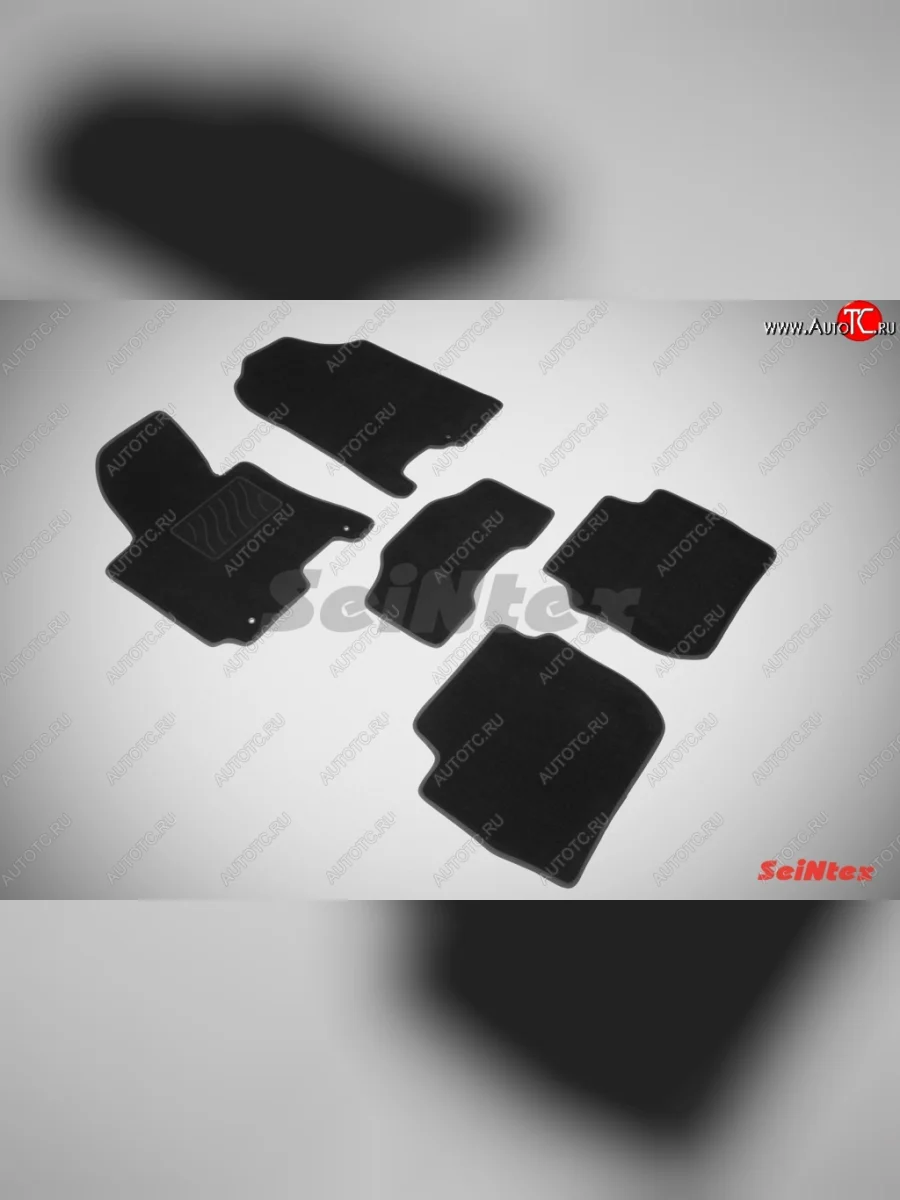 Комплект ворсовых ковриков в салон LUX Seintex KIA Cerato 3 YD дорестайлинг седан (2013-2016) (Чёрный)  в Самаре Самарской области