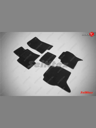 Комплект ворсовых ковриков в салон LUX Seintex Mitsubishi Pajero 3 V70 дорестайлинг (1999-2003)