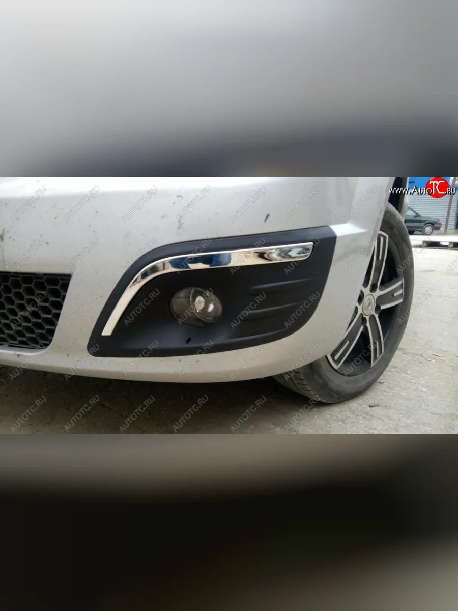 Вставка переднего бампера под ПТФ Тюн-Авто (комплект) Лада ВАЗ Ларгус дорестайлинг R90 (2012-2021)  в Перми Пермском крае