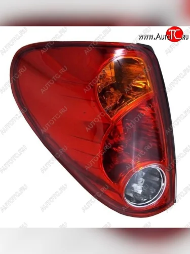 Левый фонарь SAT Mitsubishi L200 4  дорестайлинг (2006-2014)