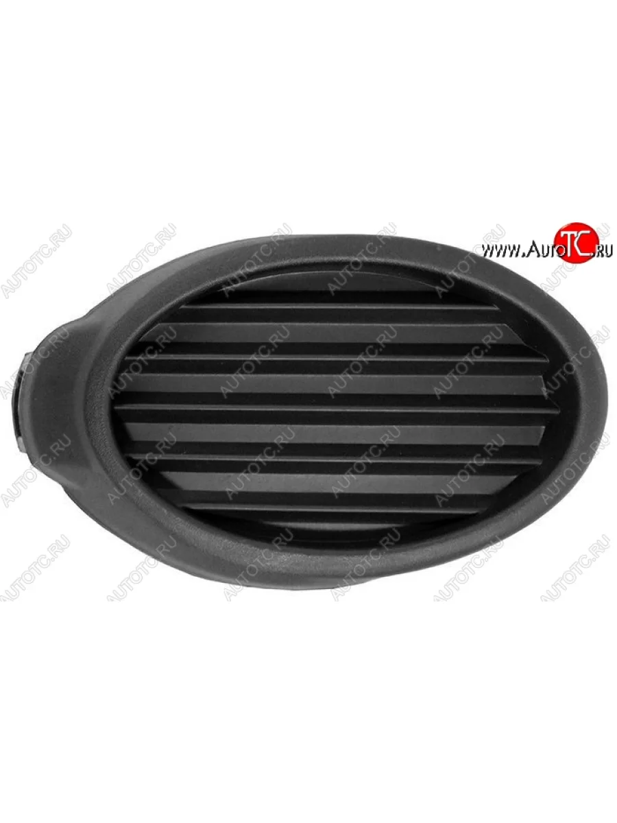 Заглушка правой противотуманной фары в бампер SAT Ford Focus 3 хэтчбэк дорестайлинг (2010-2015)  с доставкой в г. Керчь