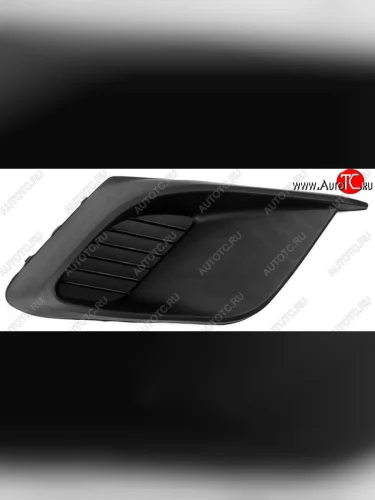 Правая Заглушка противотуманной фары в бампер SAT Mazda 3/Axela BM дорестайлинг, хэтчбэк (2013-2016)