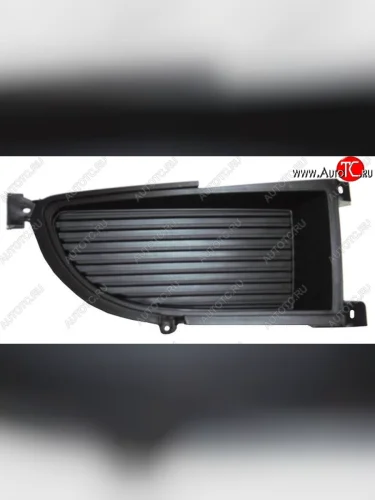 Правая Заглушка противотуманной фары в бампер SAT Mitsubishi Lancer 9 CS седан 2-ой рестайлинг (2005-2009)