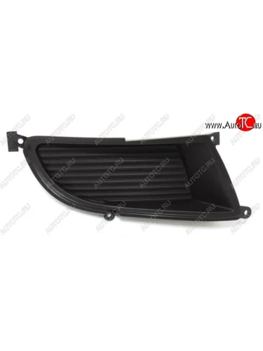 Правая Заглушка противотуманной фары в бампер SAT  Правая Заглушка противотуманной фары в бампер SAT