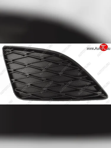 Заглушка противотуманной фары в бампер SAT Toyota Corolla E150 седан дорестайлинг (2006-2010)