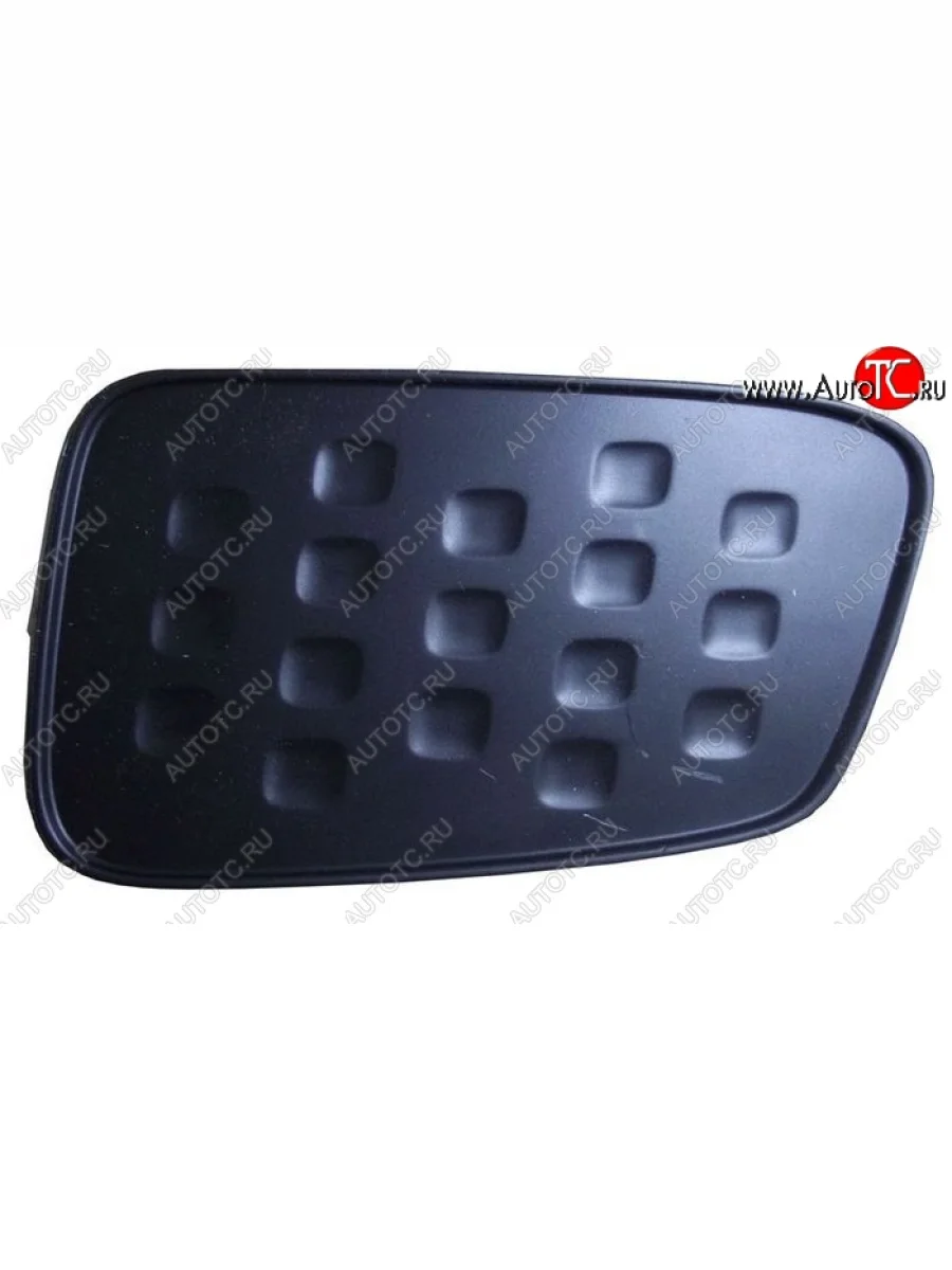 Заглушка противотуманной фары в бампер SAT Toyota Corolla Axio (E140) седан дорестайлинг (2006-2008)  с доставкой в г. Керчь