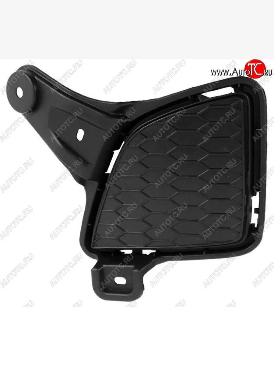 Заглушка противотуманной фары в бампер SAT  Toyota Hiace (2010-2013) H200  в Самаре Самарской области