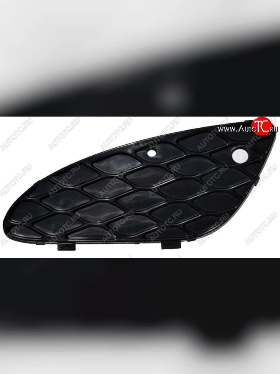 Заглушка противотуманной фары в бампер SAT  Mercedes-Benz E-Class (2002-2006) W211  в Самаре Самарской области