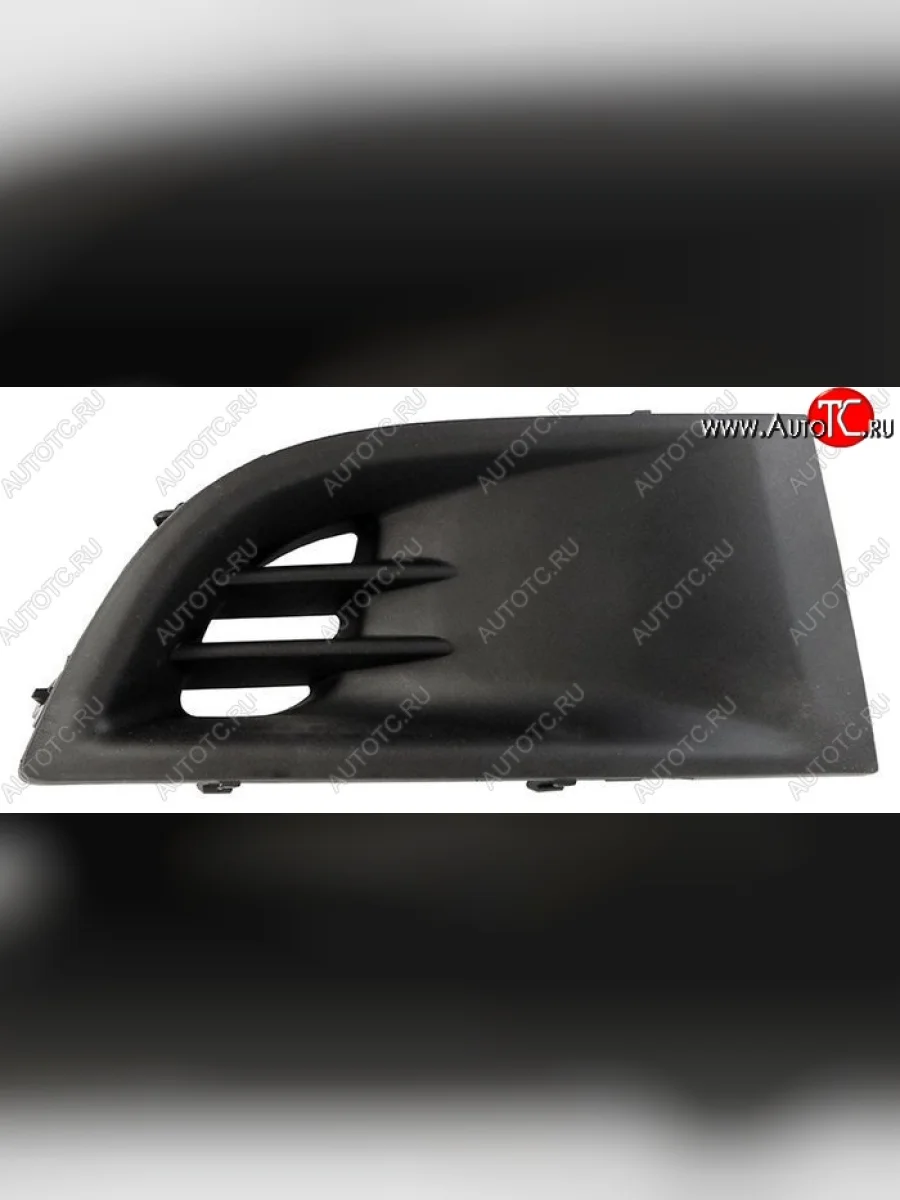 Заглушка противотуманной фары в бампер SAT Nissan Bluebird Sylphy G11 седан (2005-2012)  в Керчи Республика Крым