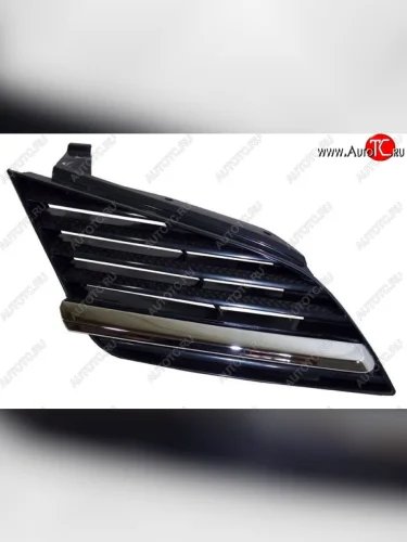 Правая решётка радиатора SAT Nissan Primera 3 P12 седан (2001-2008)