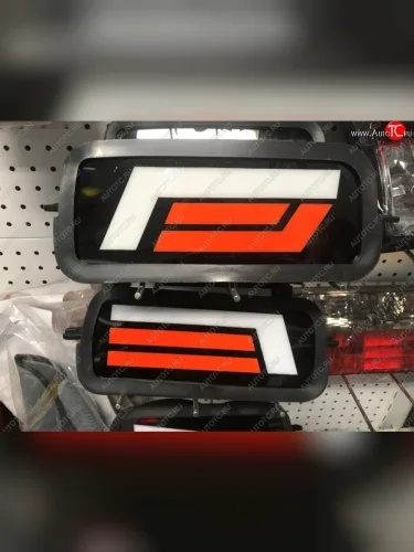 Дневные ходовые огни с поворотником SVS (диодные) ВИС 2346 ( бортовой,  фургон,) (1998-2025), ВИС 23461 ( бортовой,  фургон,) (1998-2025), Лада ВАЗ Нива 4х4  2121 (1977-2019), Лада ВАЗ нива 4х4 ( 2131,  2121 Бронто,  2121,  2121 (Legend)) (2014-2025)