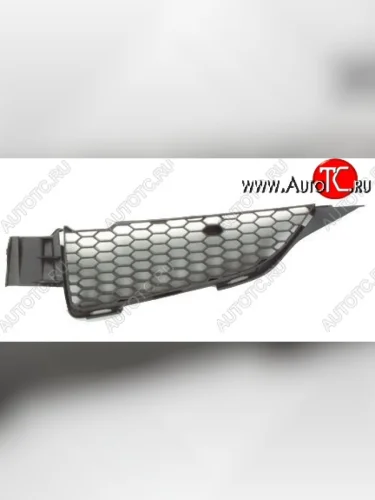 Правая решетка радиатора SAT Pontiac Vibe ZZE дорестайлинг (2002-2004)